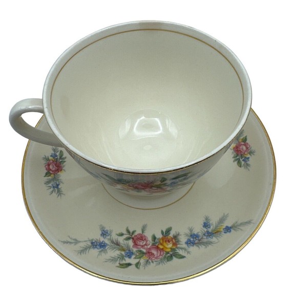 Vintage‎ Homer Laughlin Eggshell Nautilus F 42 N 5 Cup and Saucer Set - Picture 2 of 7